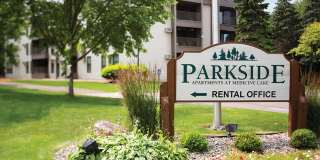 Parkside at Medicine Lake Gallery 14