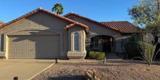 4 BEDROOM HOME IN AHWATUKEE Gallery 1