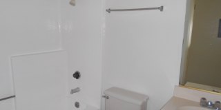 1400 Camden Ave. Gallery 16