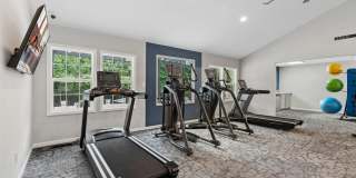 Edwards Mill Townhomes & Apartments Gallery 10