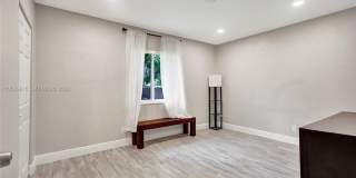 1146 NE 17th Terrace, Fort Lauderdale, FL 33304 - 2428 Gallery 10