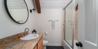 8303 N River Oaks Ct Gallery 25