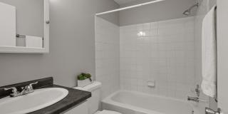 Eastgate Apartments Gallery 72