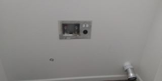 2 bed 2 bath w/carport, Great location off 2nd and Sable near 6th and I-225 and Aurora Mall Gallery 3