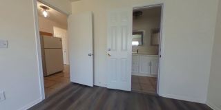 7 Bedroom 4 Bath Home a hop and a skip to campus- SUPER CLOSE TO CAMPUS! Gallery 6