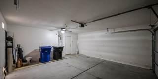 16034 W Winchcomb Drive Gallery 25