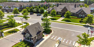 Huntley Manor Gallery 29