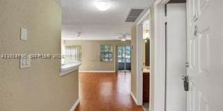 2871 N Oakland Forest Dr Gallery 25