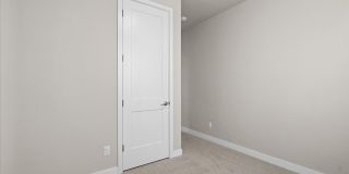 5-bedroom, 3-bedroom single family home! Gallery 19