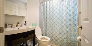 Brookline 4 Bed – 1,700 Sq Ft – W/D in Unit – Parking – No Fee – 9/1 Gallery 14