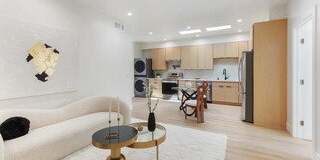 22450 Dolorosa Street Gallery 5