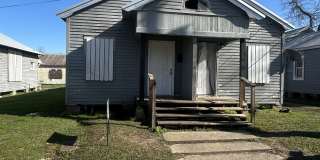408 Hawthorne Street Gallery 1