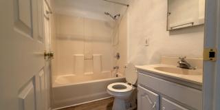 3 Bedroom home in SE Roseburg Gallery 11