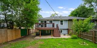 3 Bedroom Townhome With Fenced Yard and 1 Car Garage 3 Bedroom Townhome With Fenced Yard and 1 Car Garage Gallery 19