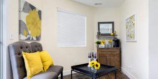 Boulder Hollow Gallery 16