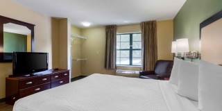 Detroit - Novi - Haggerty Road Gallery 1