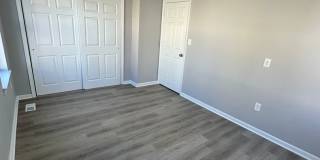 Beautifully renovated 3 Bed, 1.5 bath available. Gallery 10