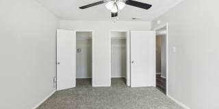 Lakeside Village Gallery 24