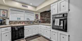 Fully Furnished Single Level Brick Home and Pet Friendly Gallery 15
