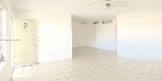 20120 NE 2nd Ave Gallery 26