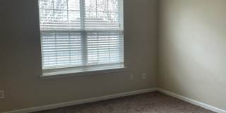 Beautiful Townhome in Ballantyne Gallery 22