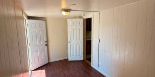 5 minutes to Oregon Tech and Skylakes Medical Center. Hard to find 1 bdrm, 1 bath unit Gallery 7