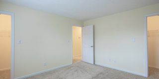 Holly Point Apartments Gallery 85