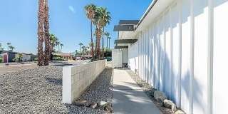 2223 N Magnolia Road Gallery 4