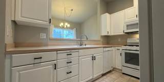 Beautiful 3 Bedroom Condo in Renton, WA! Gallery 9