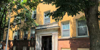 1352-54 1352-54 Gallery 1