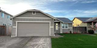 Single Level 3 Bedroom / 2 Bath Home in Albany ~ Don't Delay Apply Today! Gallery 1