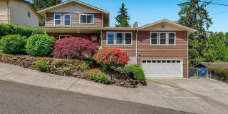 Mid-Century Modern Home in Auburn Gallery 1