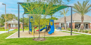 Vermillion Apartments - Affordable Housing Gallery 18