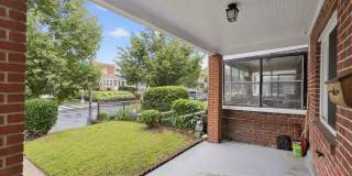 Charming 2-Bedroom Townhome Beautifully Updated and Convenient Charming 2-Bedroom Townhome Beautifully Updated and Convenient Gallery 5