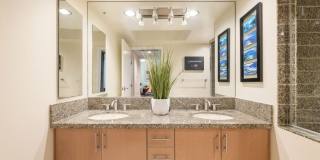 13700 Marina Pointe Dr Gallery 14