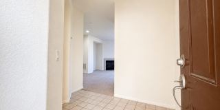 3 Bedroom condo in Lake Elsinore Gallery 4
