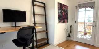 Multi-Level 2 bed plus bonus room townhome in South Redondo Beach – Available for 6–12 Months Gallery 16