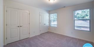 8 Rochambeau Court - 1 Gallery 7