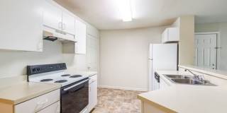 Laurel Pointe - Affordable Housing Gallery 11