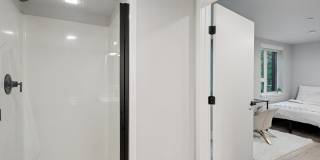 Clara Apartments - Student Housing Gallery 8