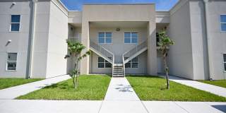 The Tree Apartments Gallery 72