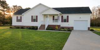 Gorgeous and Spacious Country home located in Camden County. Gallery 1
