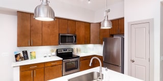 AMLI Park Avenue Gallery 10