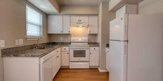 1001 E Maint ST, Apt B - 1 Gallery 1