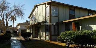 Bright and Inviting Residence with Comfortable Living Spaces! Gallery 1