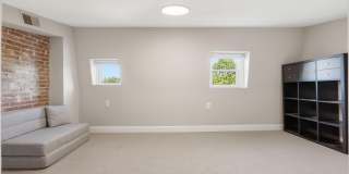 706 12TH Street NE Gallery 24