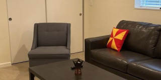 SHORT TERM LEASE ONLY - FULLY FURNISHED UNIT! Gallery 5