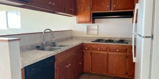 Surfside Colony Gated Community - Tri-Level Beachfront | 4Bd/2.5Ba | Ocean Views Gallery 14