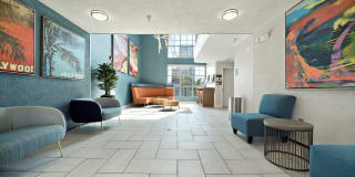 Boulevard on Wilshire Gallery 19