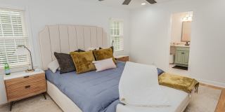 1004 Somerset Court Gallery 25